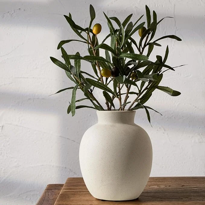 SIDUCAL speckled-white ceramic vase